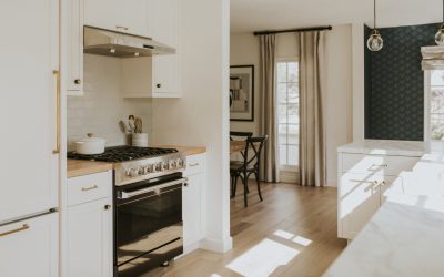 Modern black kitchen stovetop design